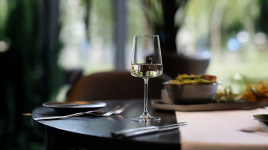 NIVEAU STEMWARE